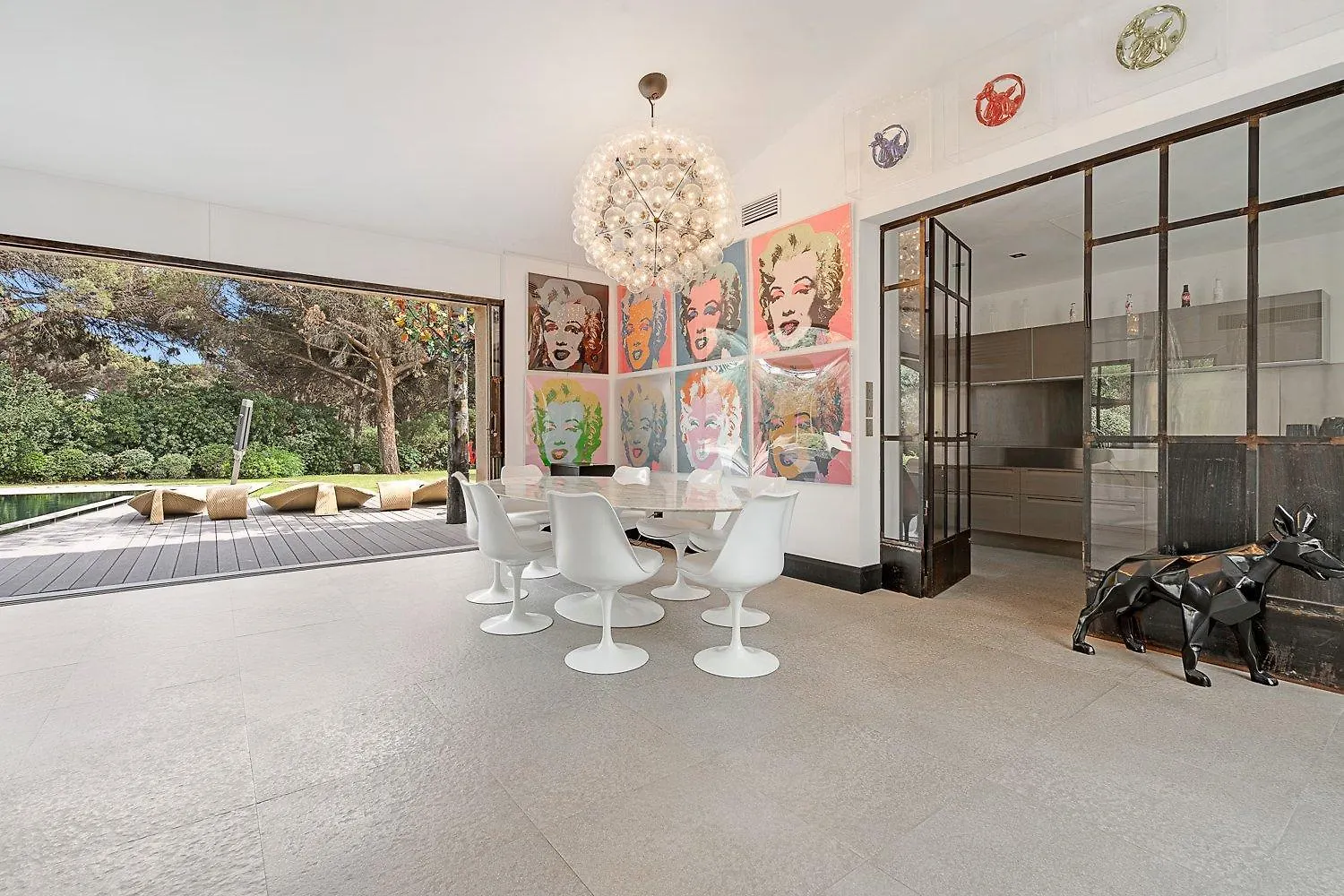 Exclusive Modern Villa In Saint Tropez