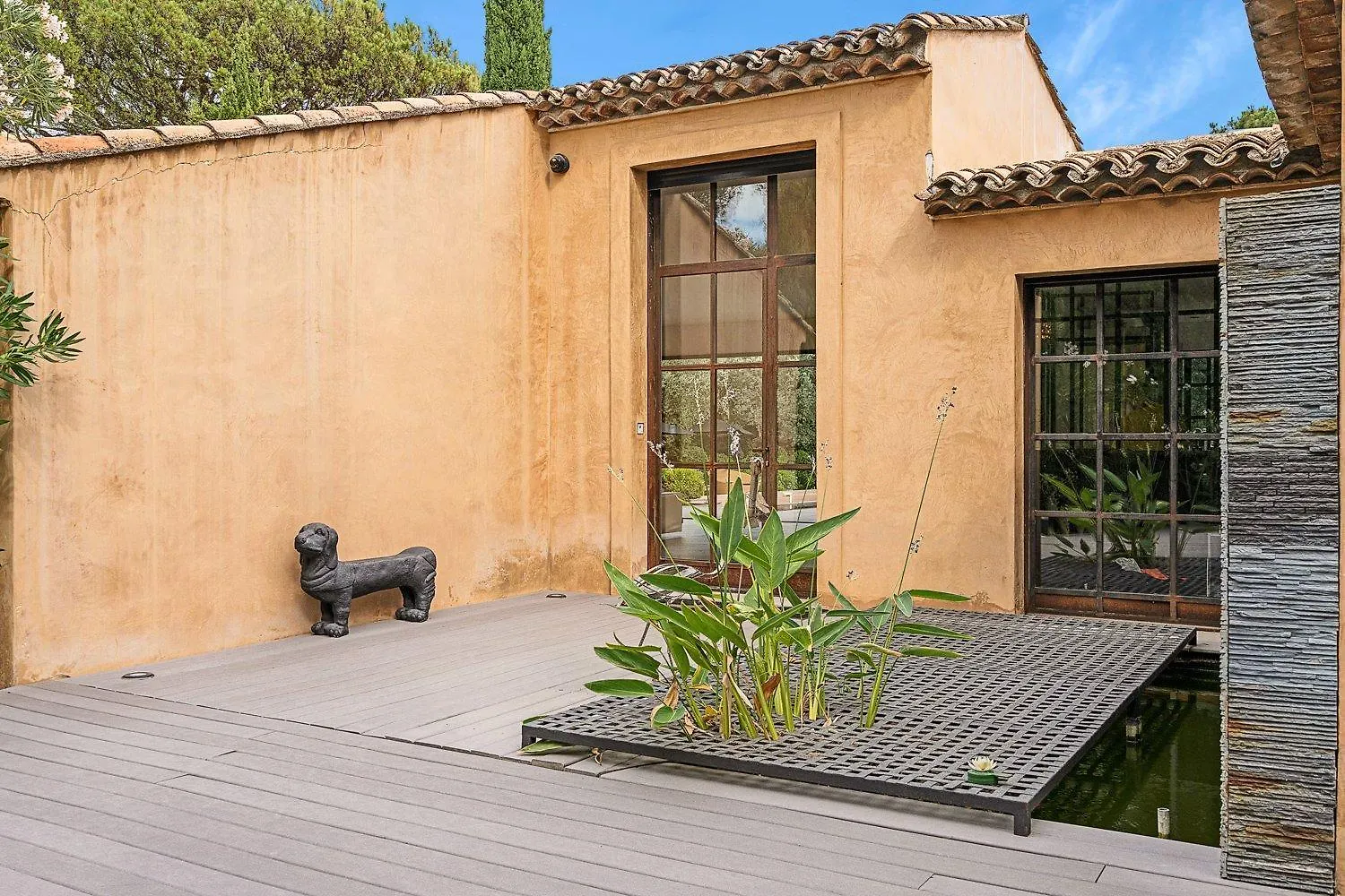 Exclusive Modern Villa In Saint Tropez Francie