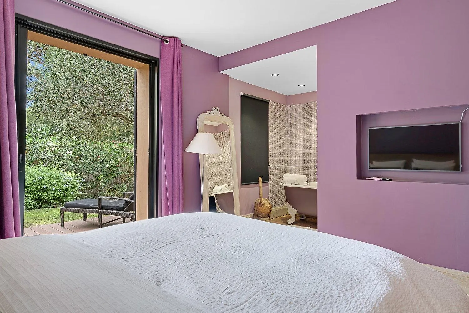 Exclusive Modern Villa In Saint Tropez Francie