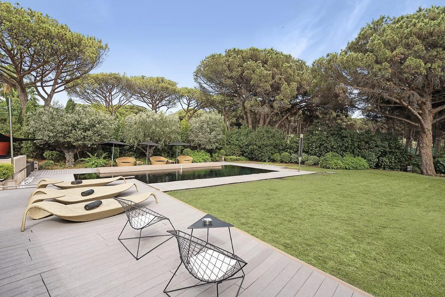 Exclusive Modern Villa In Saint Tropez