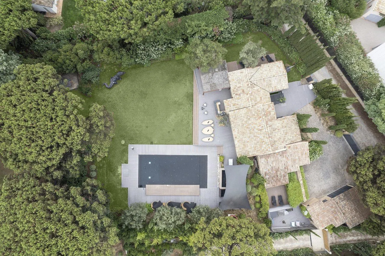 Exclusive Modern Villa In Saint-Tropez